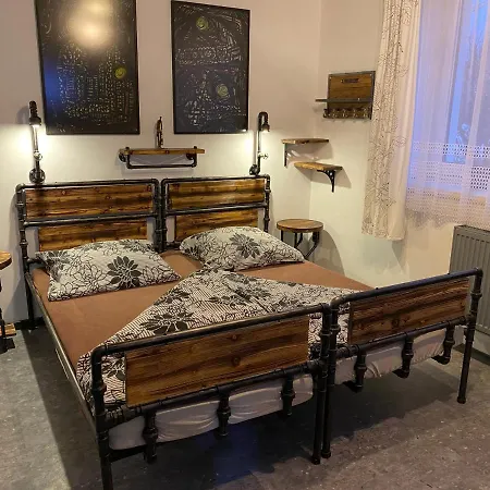 Penzio * اوسترافا